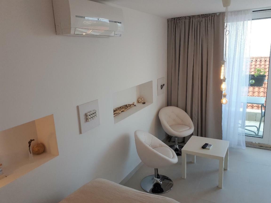 Alto Rooms And Apartments Дубровник Екстериор снимка