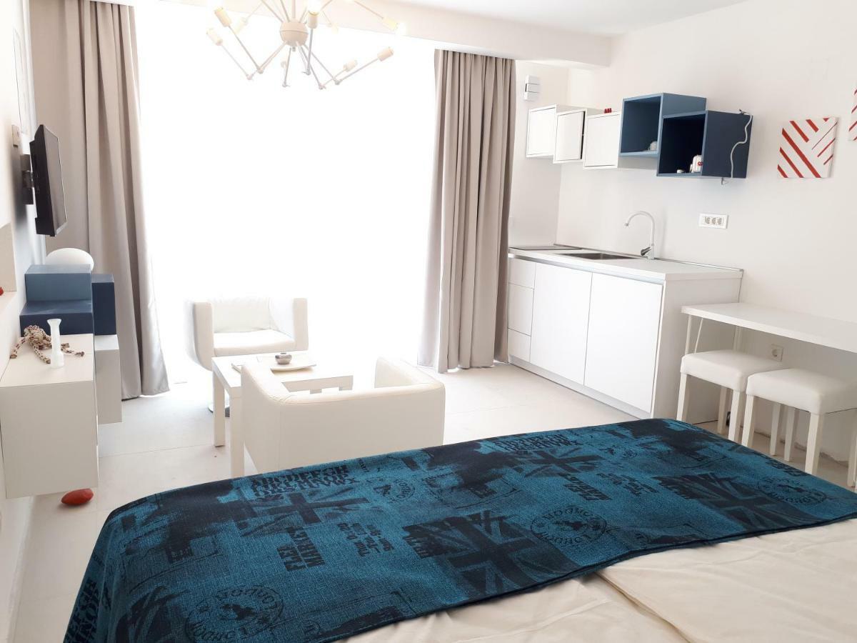 Alto Rooms And Apartments Дубровник Екстериор снимка